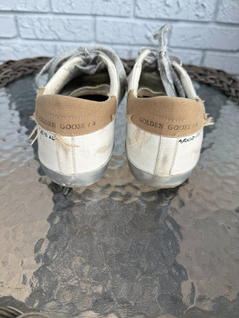 Golden Goose Super Star Distressed Sneakers Size 40 - Picture 2 of 6